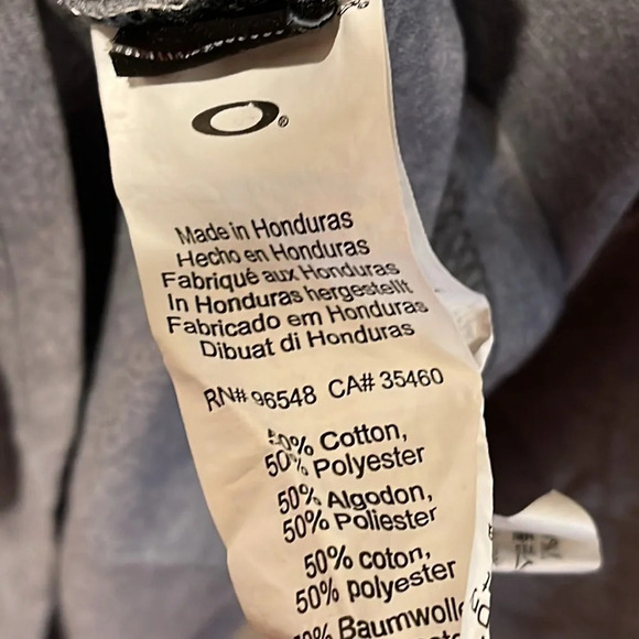 Oakley Men’s Gray XL Tee Shirt With Camo Front Pocke - Picture 7 of 7